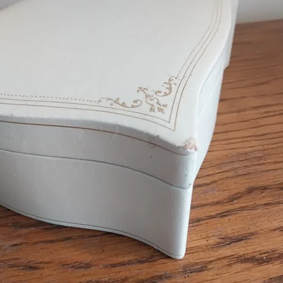 Vintage Birks Jewelry Organizer Box with Red Velvet Interior - Picture 8 of 16